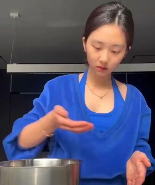 泡芙妈咪最新爆料视频,精彩瞬间不容错过！